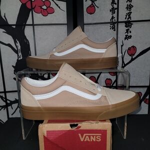 Vans Old Skool Men's Beige and White Sneakers
